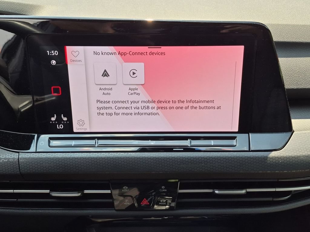 Certified 2024 Volkswagen GTI SE FWD image 17