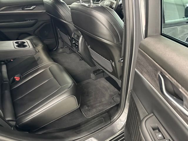Used 2025 Jeep Grand Cherokee Limited w/ Black Appearance Package AWD/4WD image 29