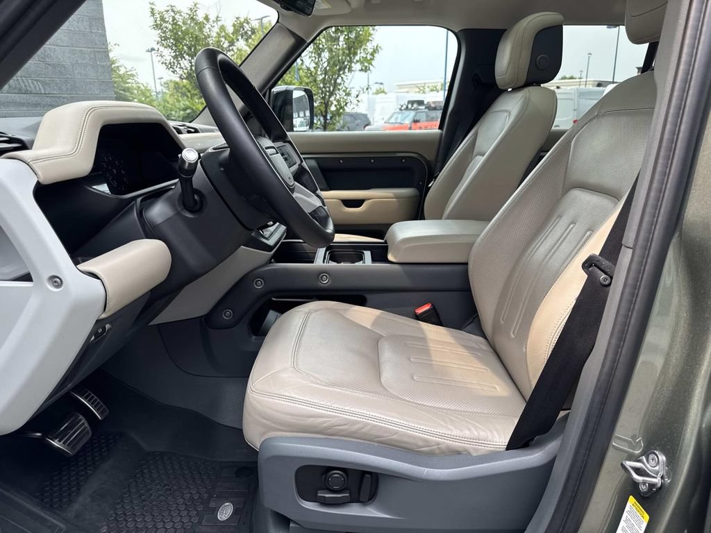 Used 2020 Land Rover Defender 110 HSE AWD/4WD image 20