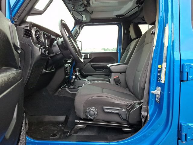 Used 2022 Jeep Gladiator Sport AWD/4WD image 15