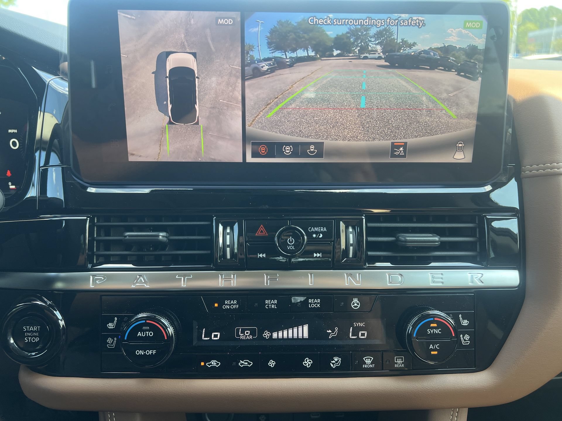 New 2026 Nissan Pathfinder Platinum FWD image 5