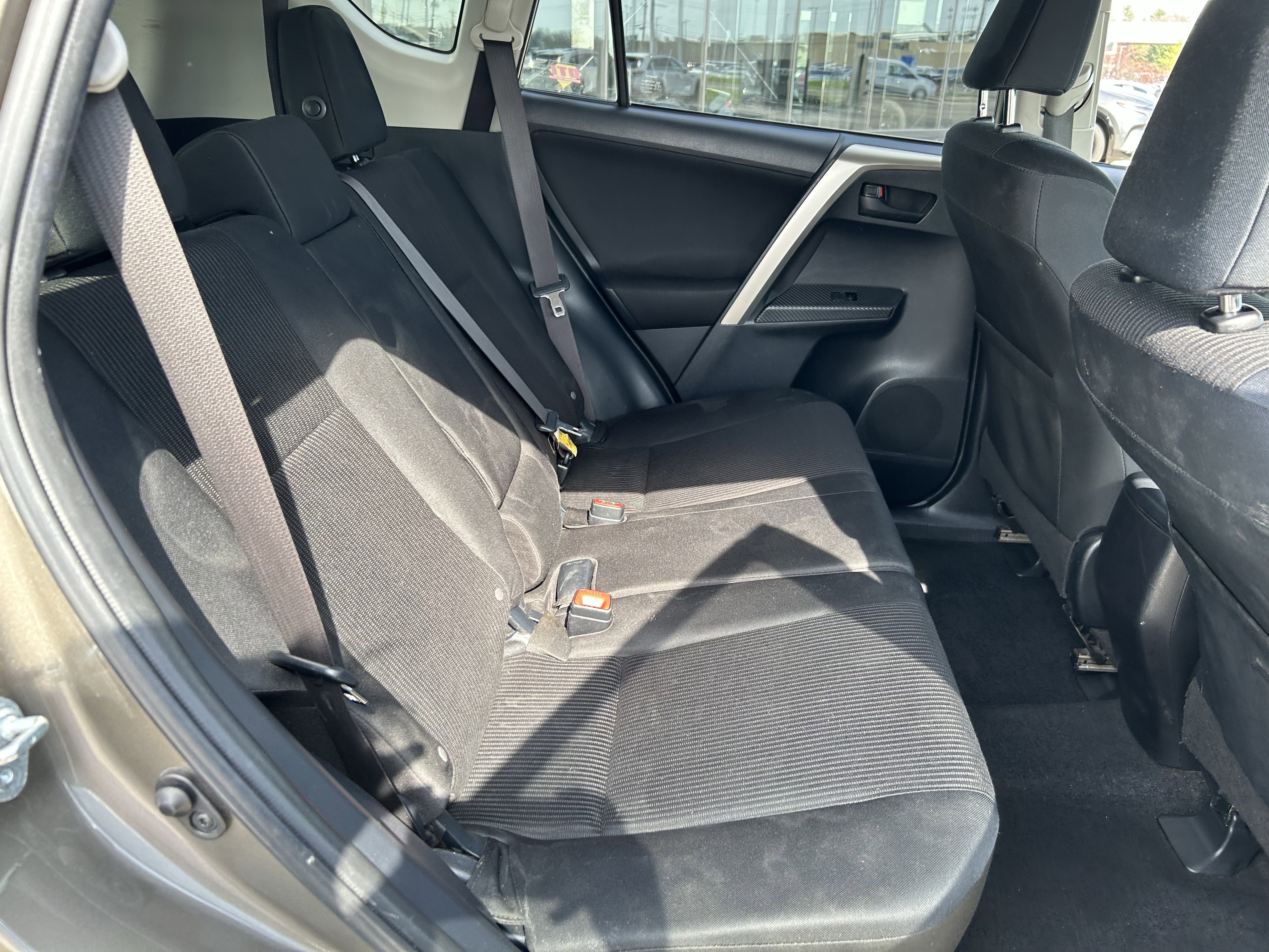 Used 2014 Toyota RAV4 LE image 21