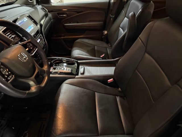 Used 2021 Honda Pilot Touring image 10