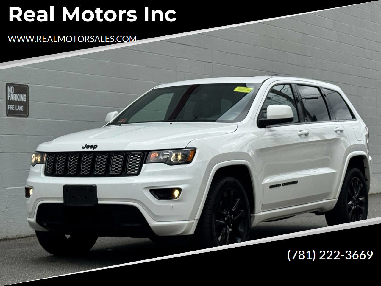 Used 2019 Jeep Grand Cherokee Altitude image 1