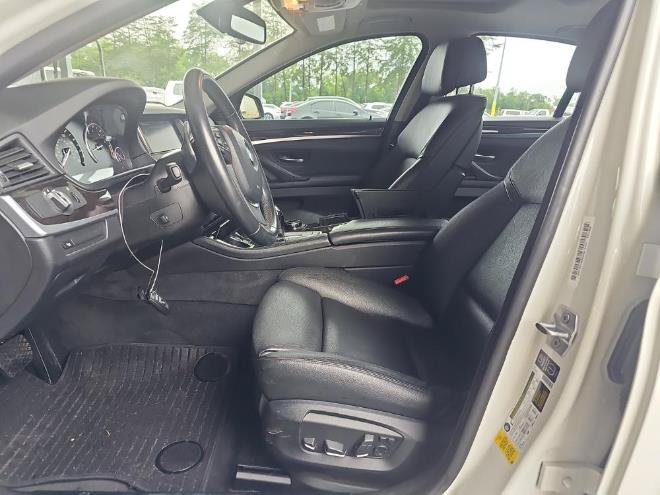 Used 2014 BMW 550i Sedan RWD image 7
