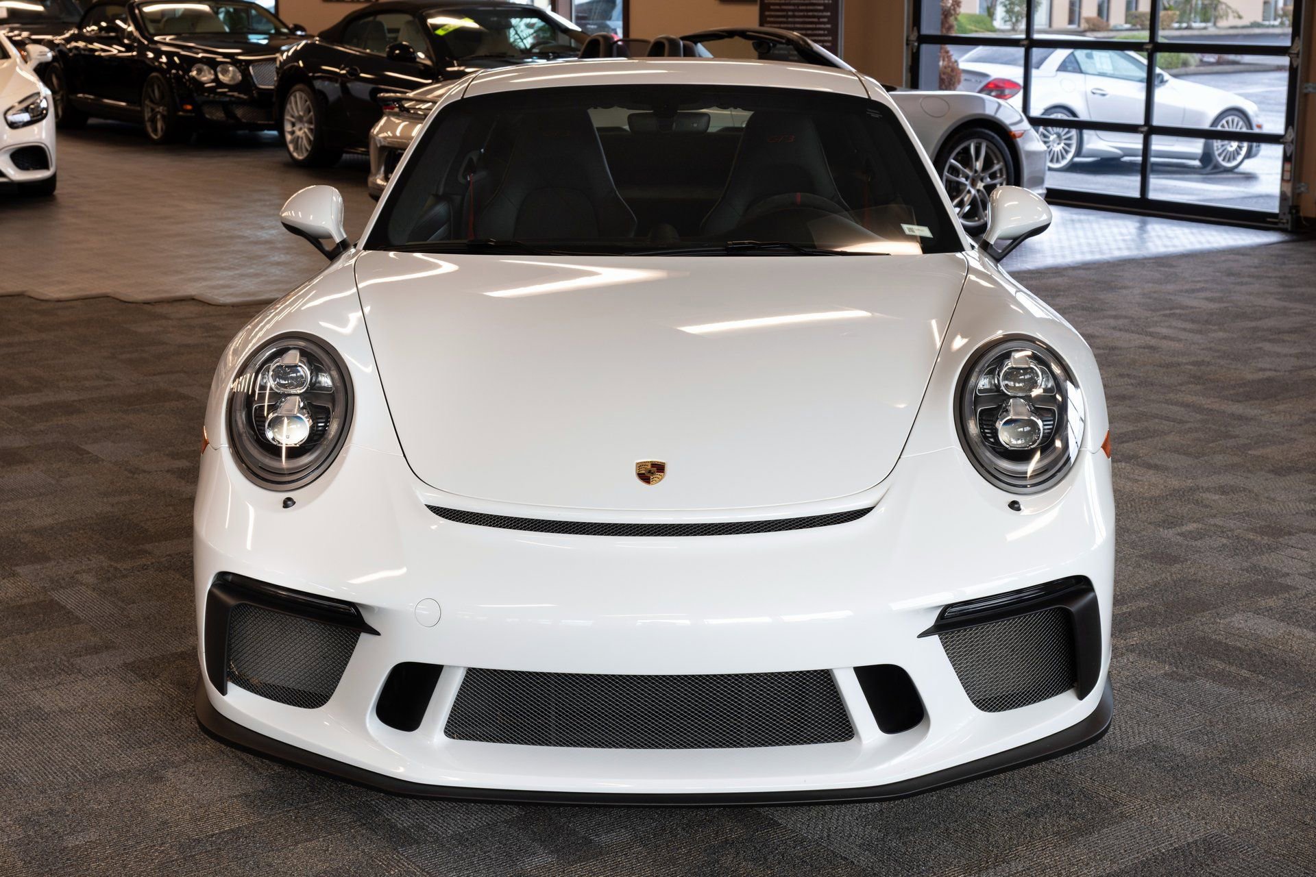 Used 2018 Porsche 911 GT3 image 13