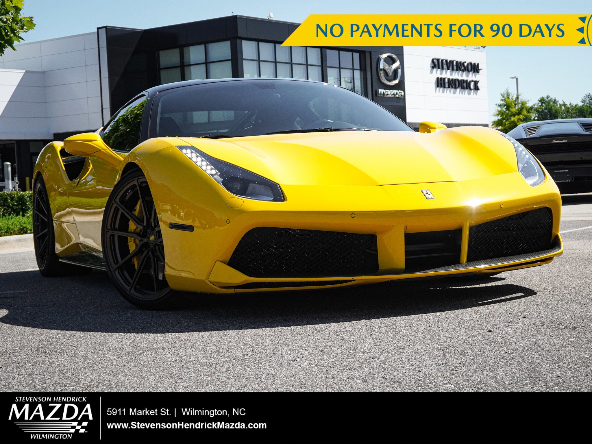 Used 2018 Ferrari 488 GTB RWD image 1