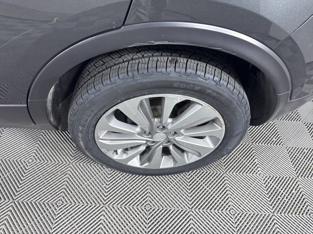 Used 2018 Buick Encore Preferred image 12