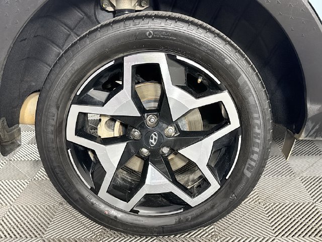 Used 2023 Hyundai Santa Cruz Limited AWD/4WD image 30