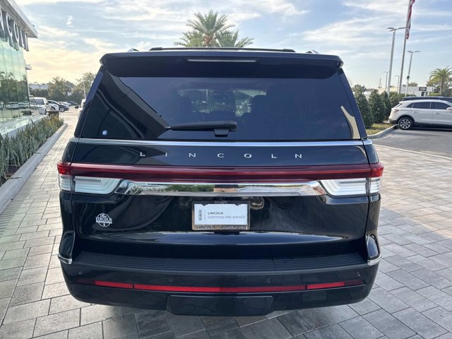 Certified 2024 Lincoln Navigator Reserve image 3