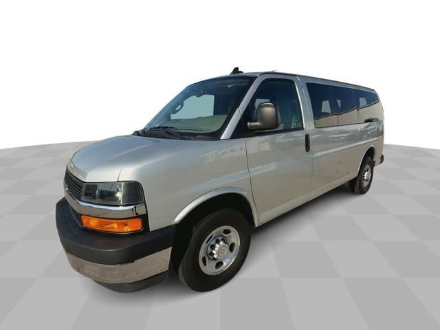 Used 2023 Chevrolet Express 2500 LS w/ Driver Convenience Package RWD image 9
