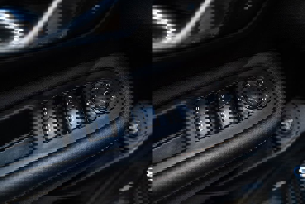 Used 2024 GMC Terrain AT4 w/ Infotainment Package II image 20