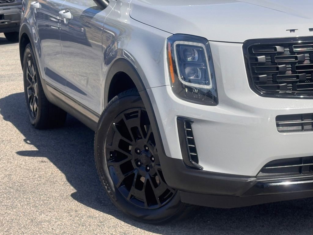 Used 2021 Kia Telluride EX w/ EX Premium Package image 4