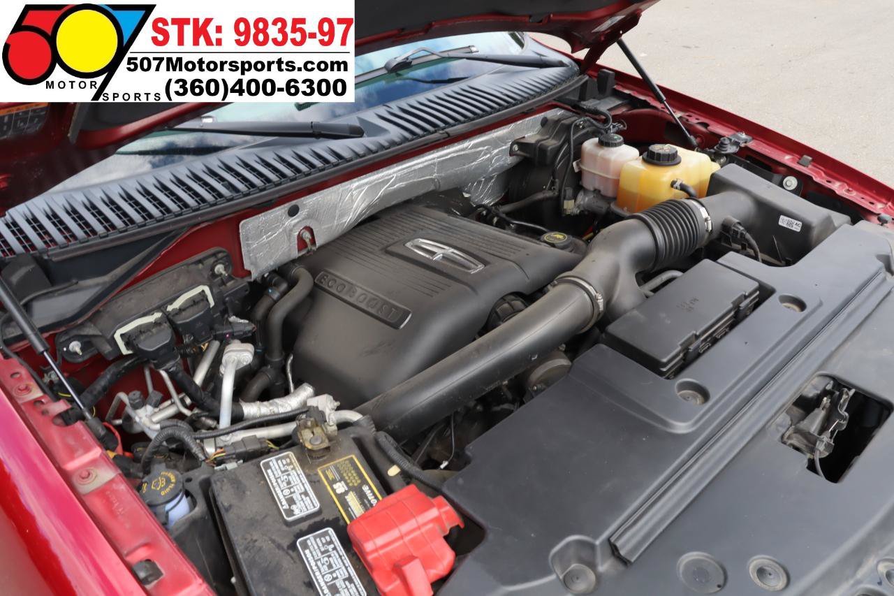 Used 2015 Lincoln Navigator 4WD w/ Equipment Group 101A Reserve image 25