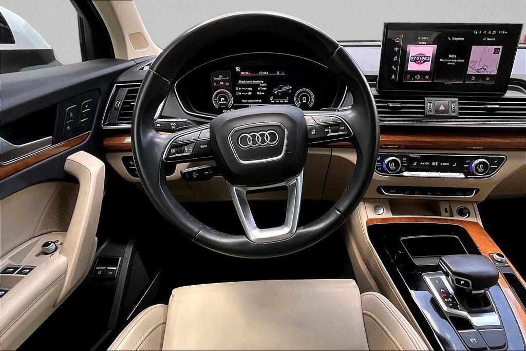 Used 2021 Audi Q5 e Prestige w/ Prestige Package AWD/4WD image 9