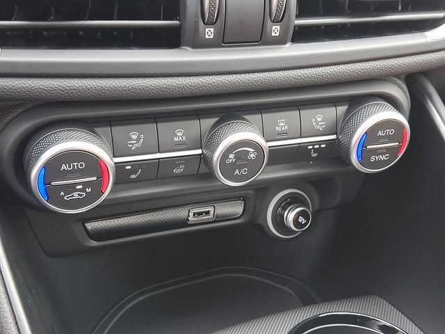 Used 2024 Alfa Romeo Giulia Ti w/ Active Assist Plus Package RWD image 16