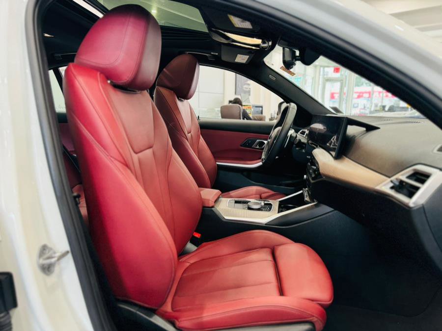 Used 2025 BMW 330i Sedan image 21