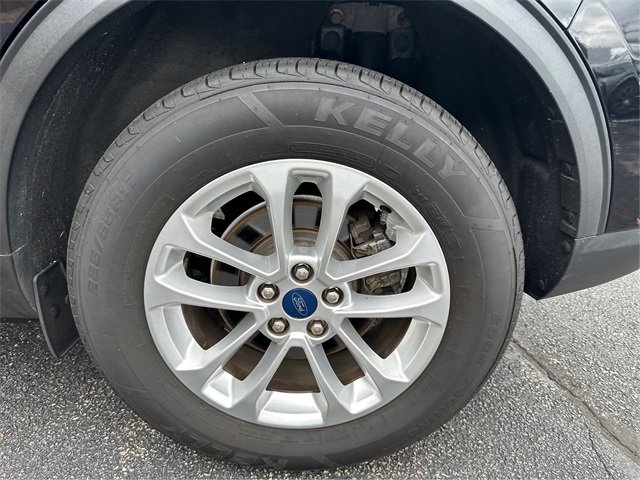 Certified 2020 Ford Escape SE image 14
