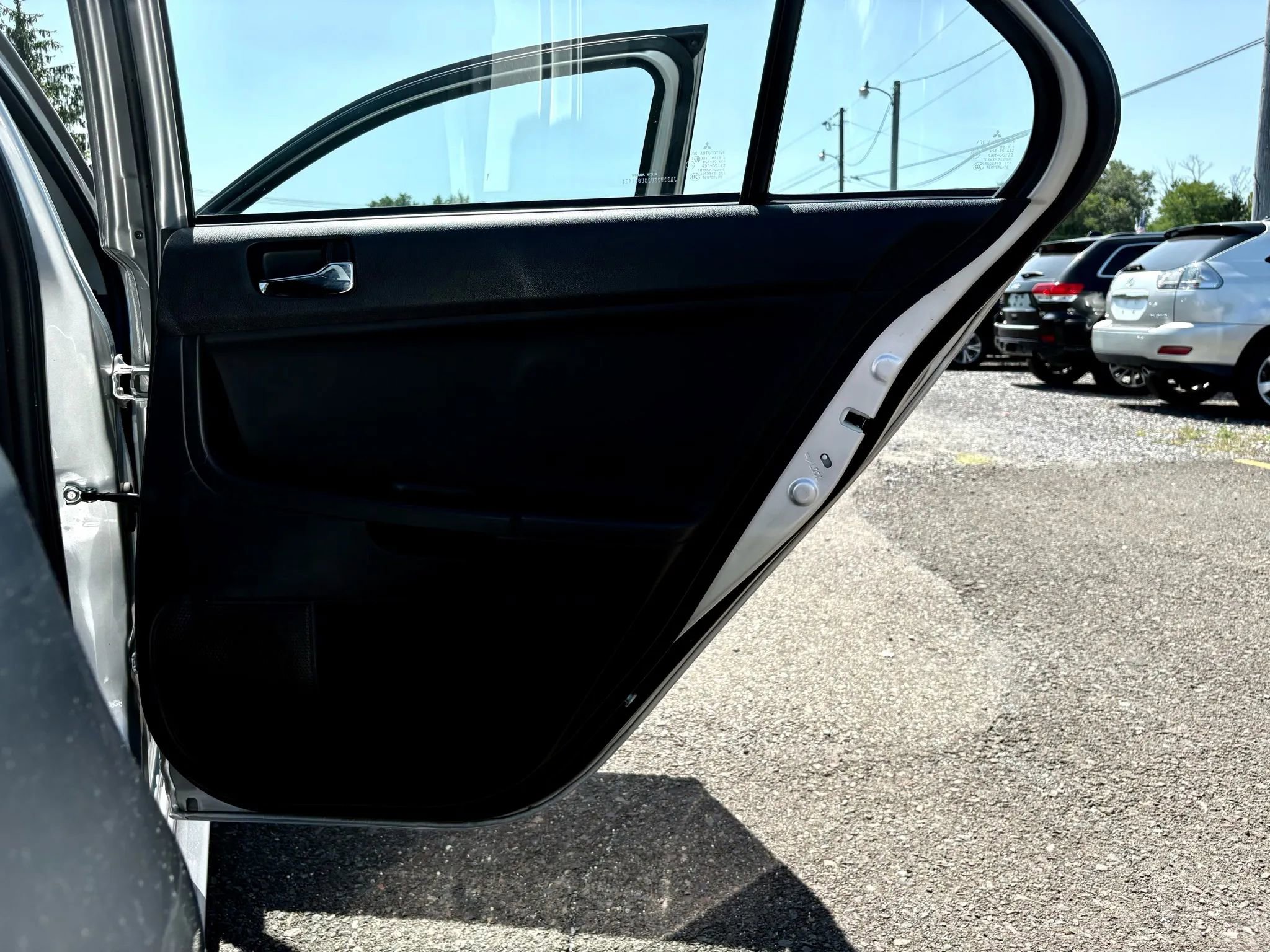 Used 2016 Mitsubishi Lancer ES image 13