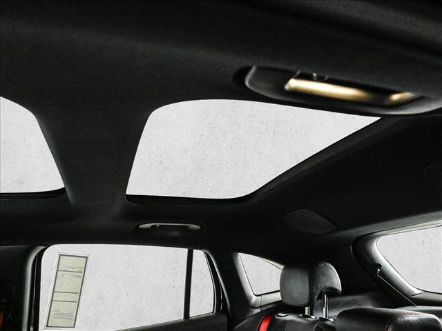 New 2026 Mercedes-Benz GLA 35 AMG 4MATIC image 21