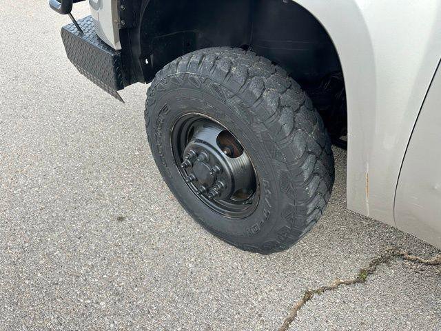 Used 2007 GMC Sierra 3500 SLT w/ Convenience Package image 18