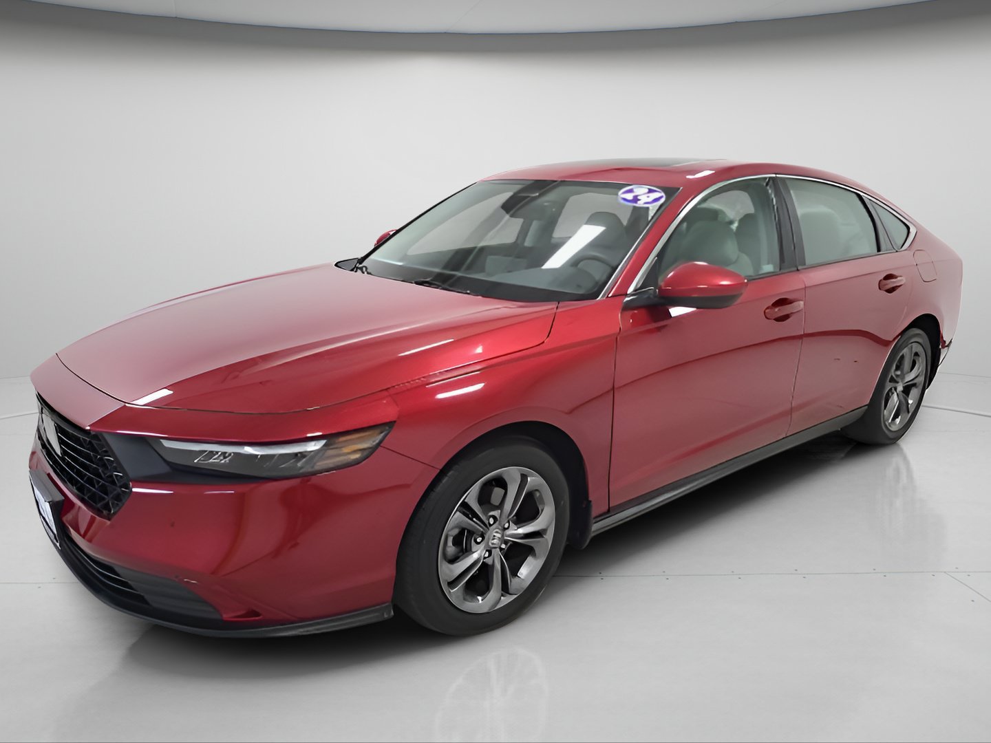Used 2024 Honda Accord EX image 3