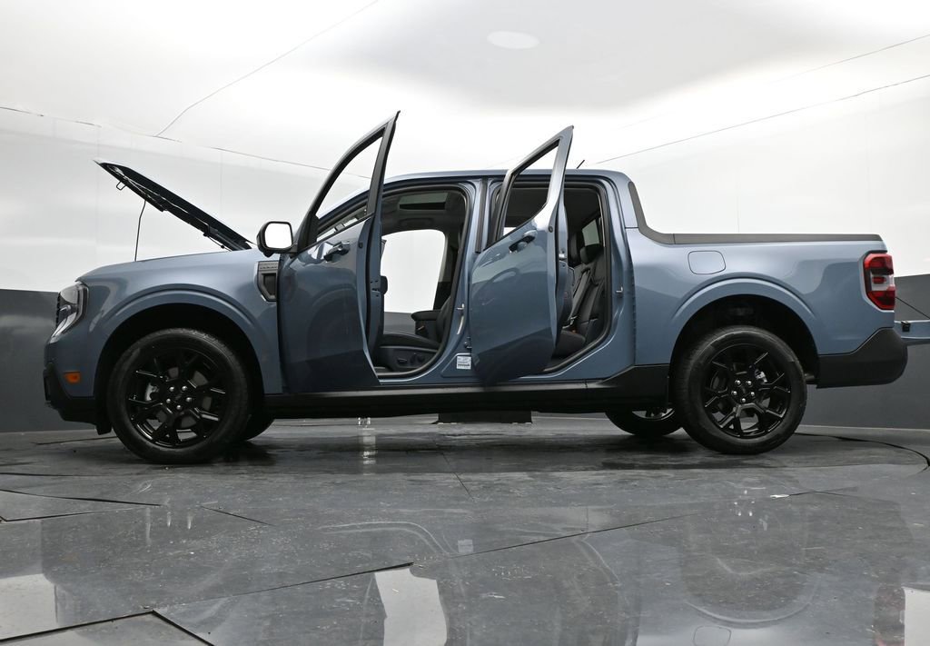 New 2026 Ford Maverick Lariat w/ Black Appearance Package image 40