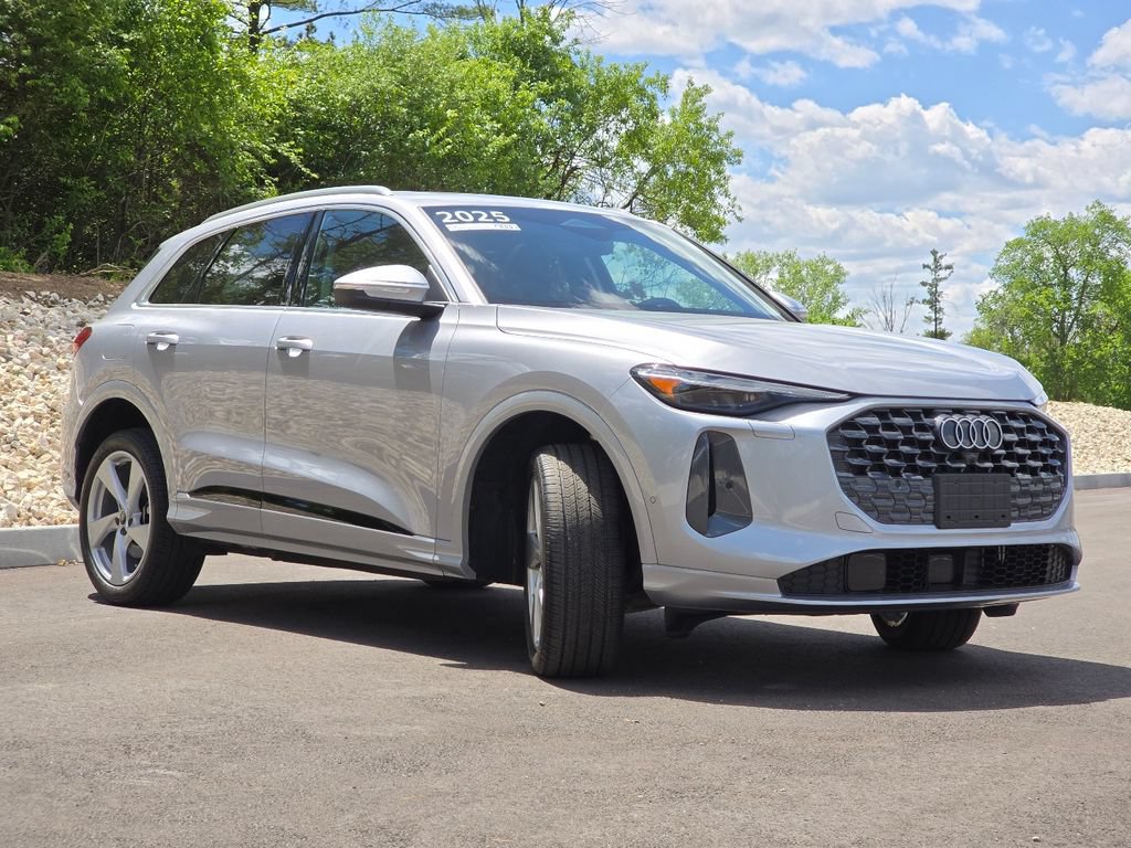 Used 2025 Audi Q5 Premium Plus AWD/4WD image 28