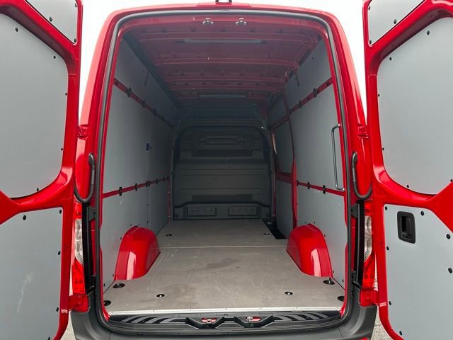 Used 2026 Mercedes-Benz Sprinter 144 Cargo image 22