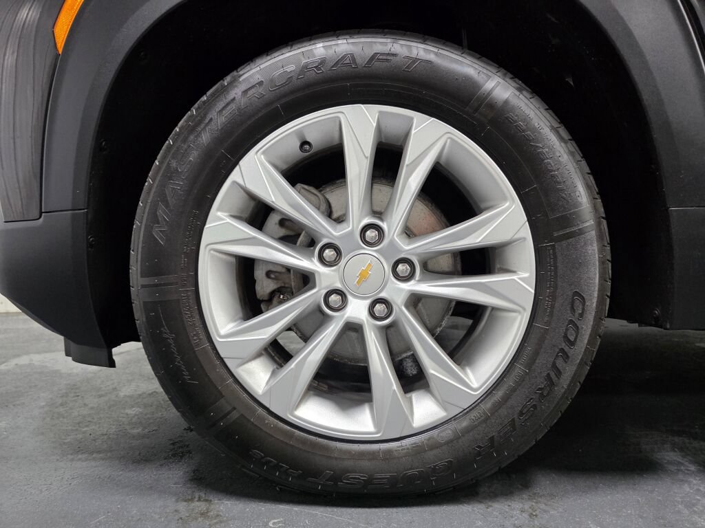 Used 2021 Chevrolet TrailBlazer LS FWD image 5