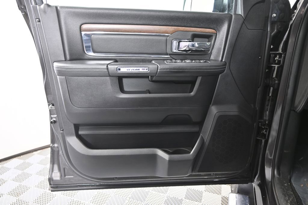 Used 2016 RAM 2500 Laramie image 18