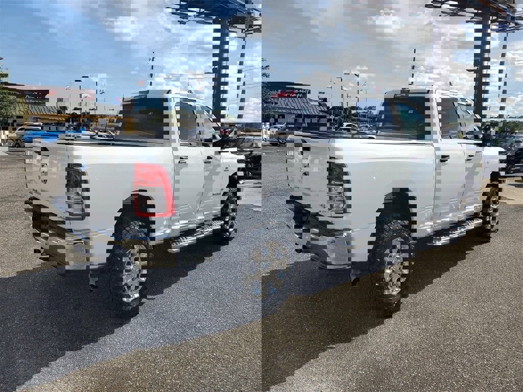 Used 2024 RAM 2500 Big Horn image 4