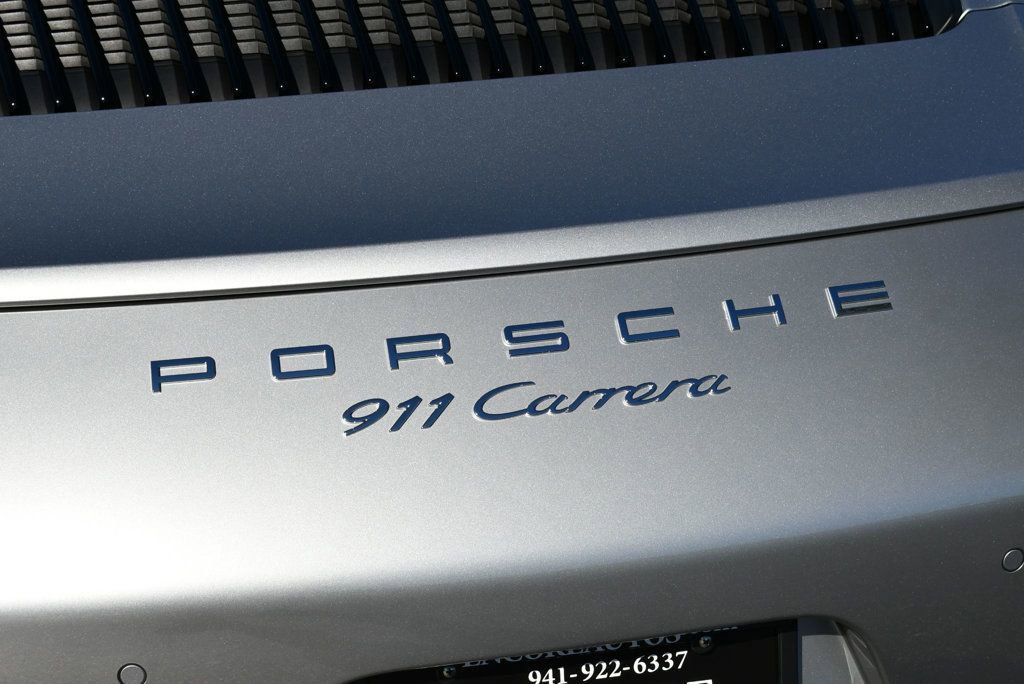 Used 2017 Porsche 911 Carrera image 10