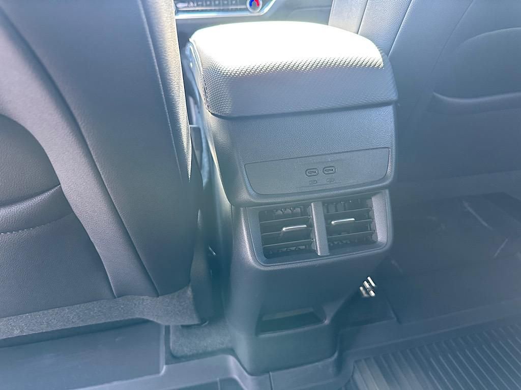 New 2026 Chevrolet Equinox LT w/ Convenience Package II image 21