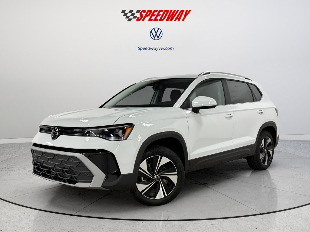 New 2025 Volkswagen Taos SE image 3