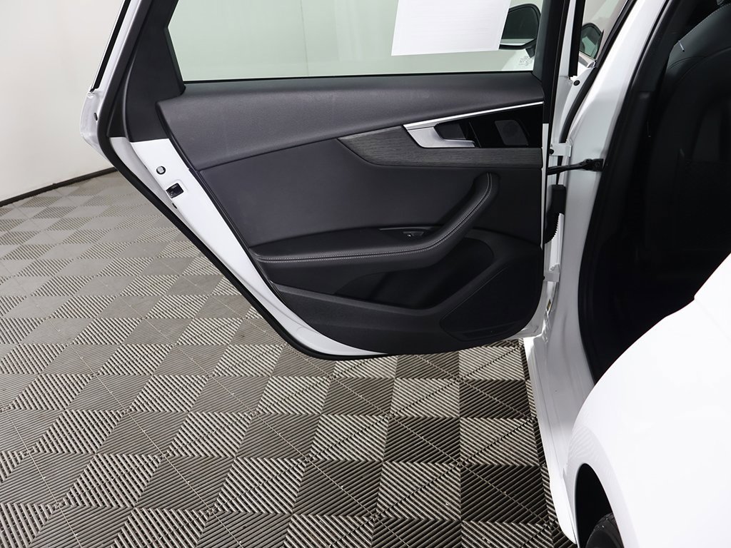 Used 2022 Audi A4 2.0T Premium Plus image 21