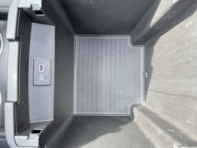 Certified 2024 Chevrolet Suburban Z71 w/ Z71 Off-Road Package image 21