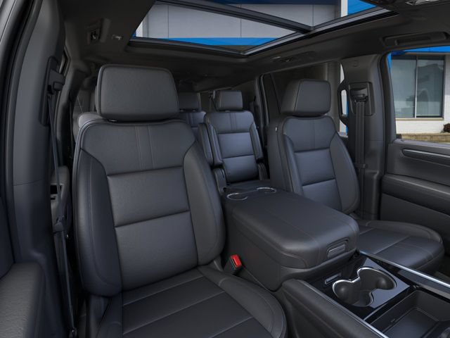 New 2026 Chevrolet Suburban RST w/ RST Capability Package AWD/4WD image 16