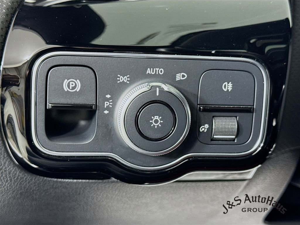 Used 2023 Mercedes-Benz CLA 45 AMG 4MATIC w/ AMG Dynamic Plus Package image 10