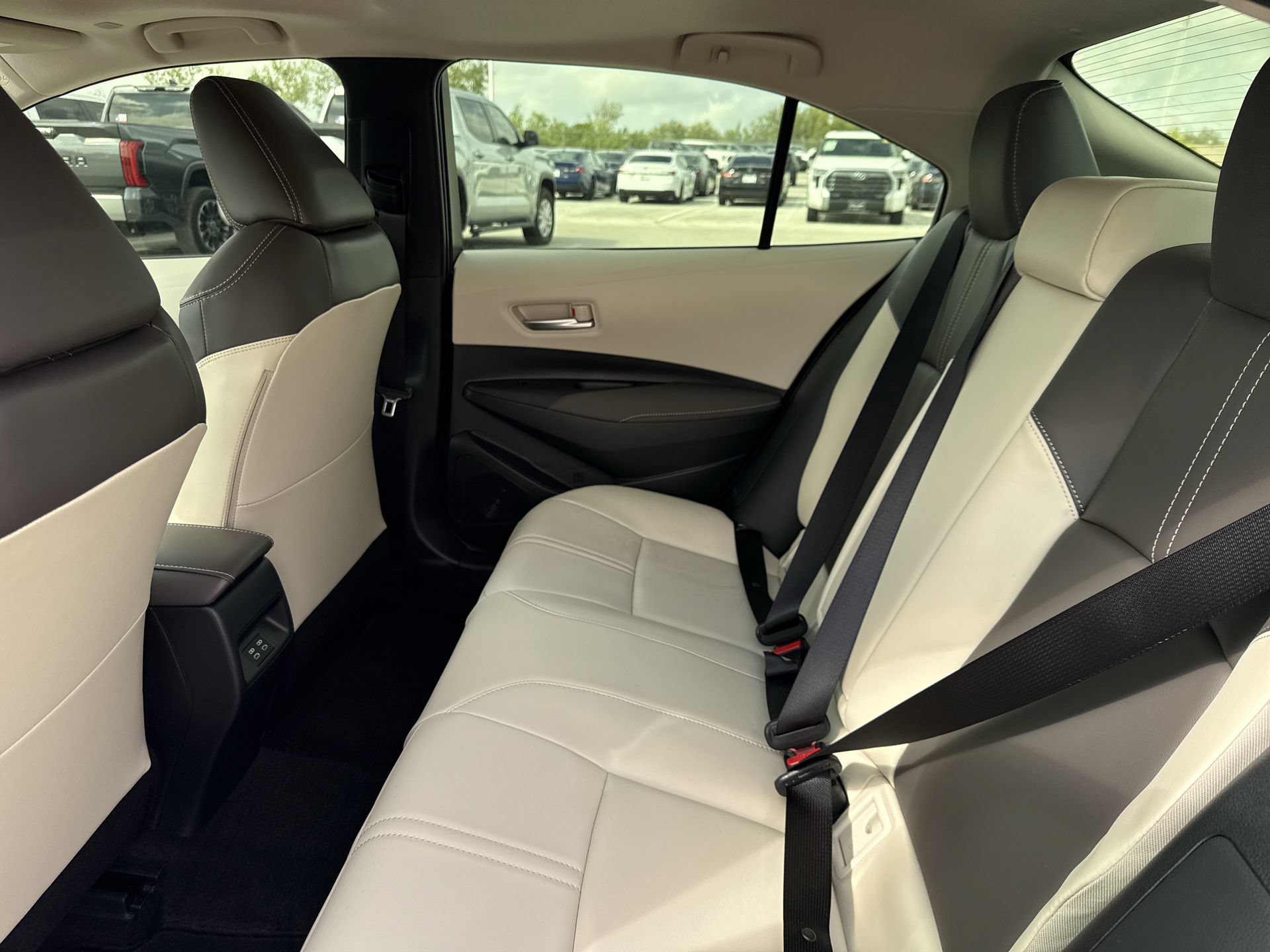 New 2026 Toyota Corolla XLE FWD image 25