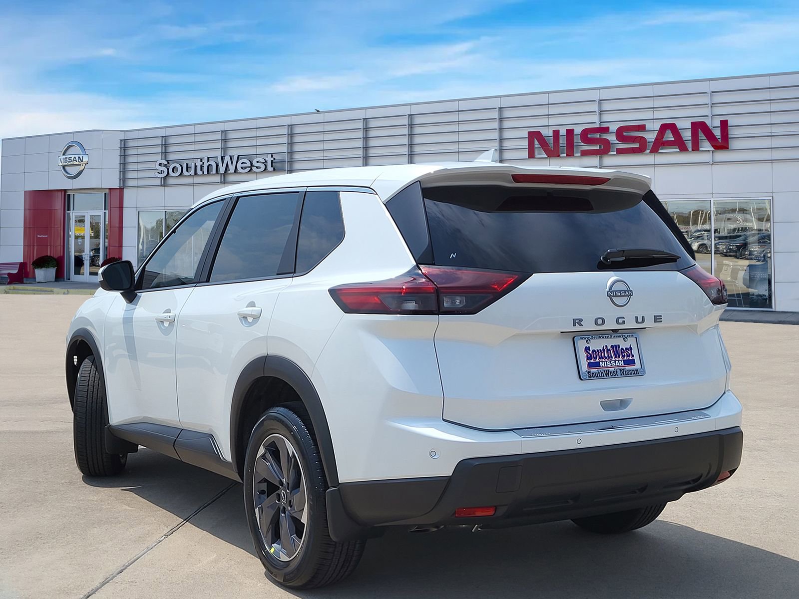 New 2026 Nissan Rogue SV image 7
