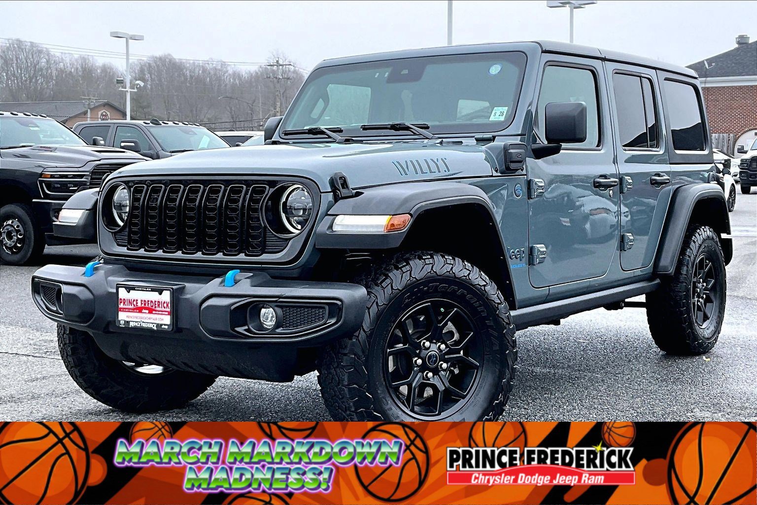 Used 2024 Jeep Wrangler Willys image 3