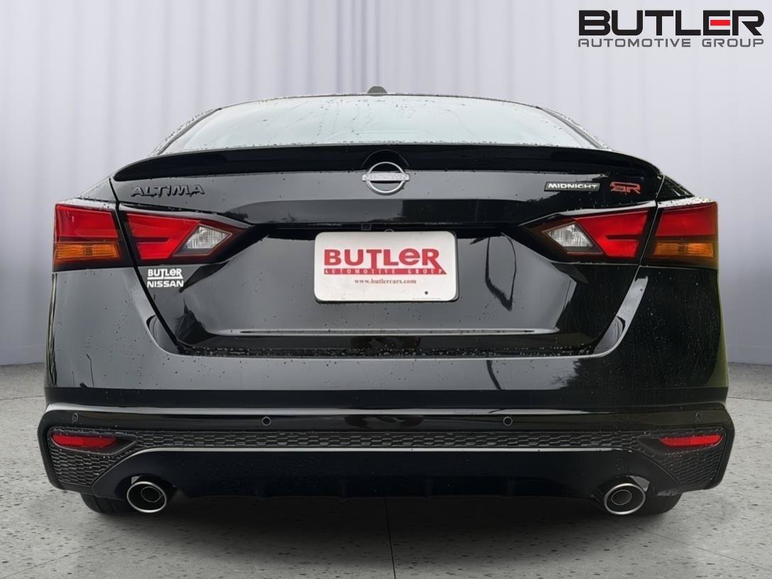 New 2026 Nissan Altima 2.5 SR w/ SR Midnight Edition Package FWD image 6