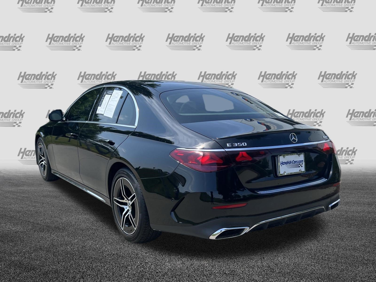 Used 2025 Mercedes-Benz E 350 4MATIC Sedan image 7