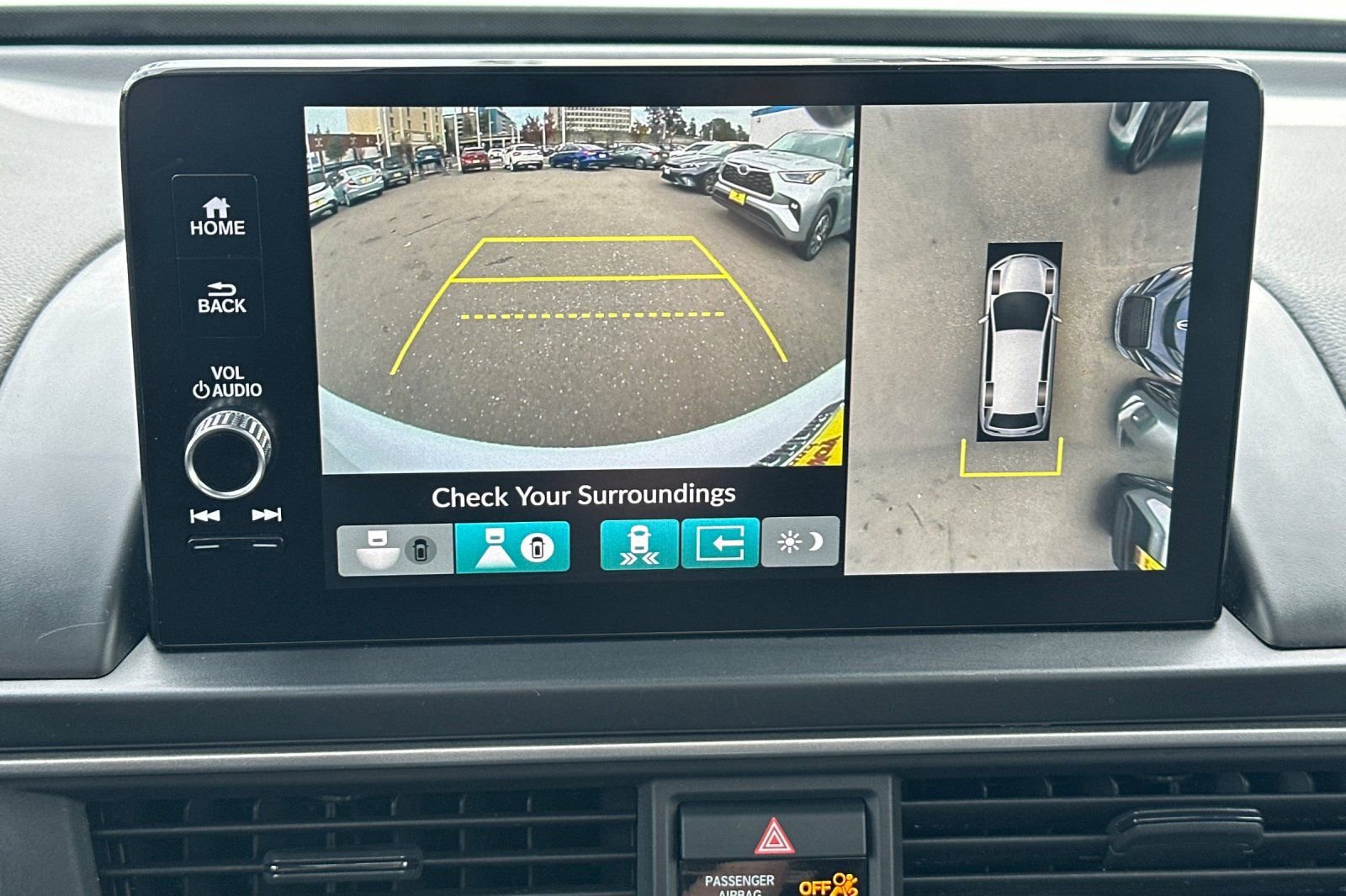 Used 2025 Honda Pilot Black Edition image 22