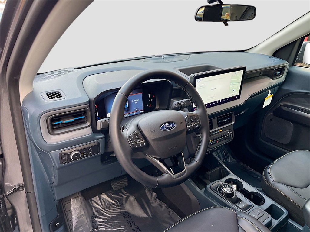 Used 2025 Ford Maverick Lobo image 9