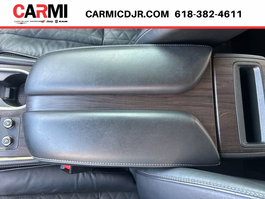 Used 2020 Nissan Murano Platinum w/ Cargo Package image 32
