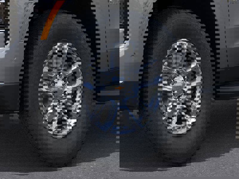 New 2026 Chevrolet Suburban LT image 9