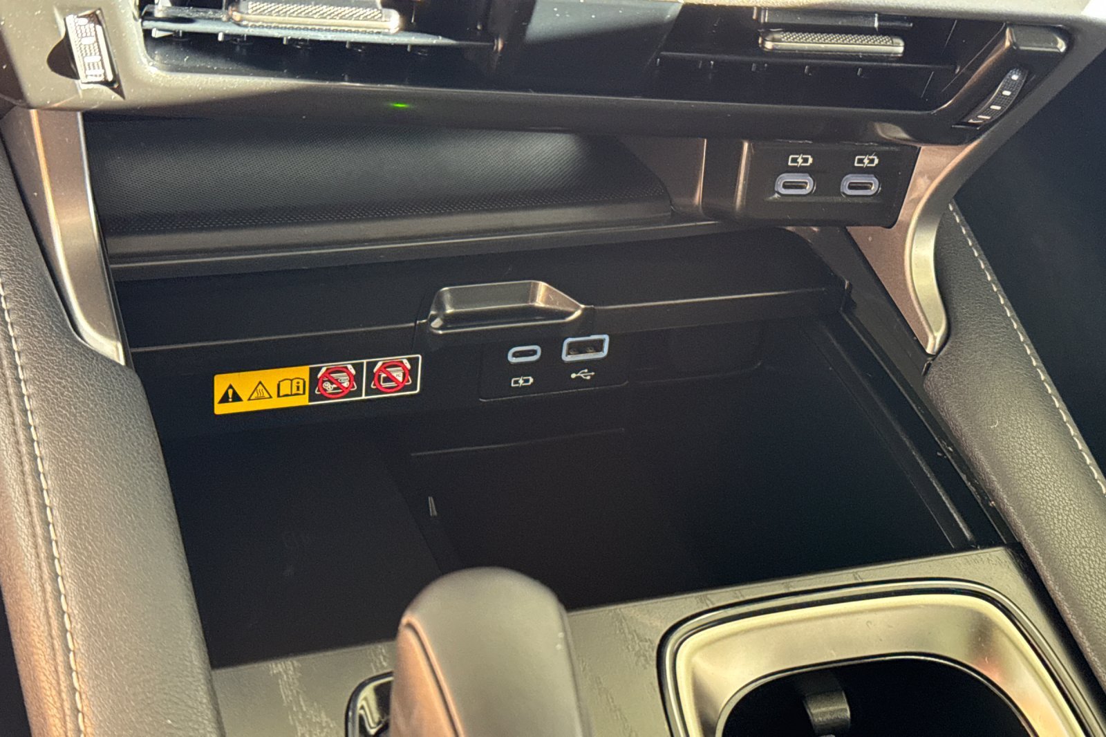 Certified 2026 Lexus RX 450h AWD w/ Convenience Package image 16