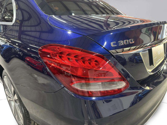 Used 2018 Mercedes-Benz C 300 Sedan image 11